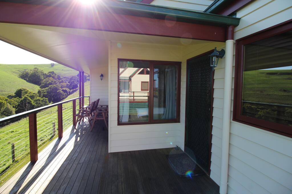 Front Deck North Cottage