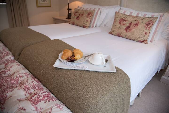 Canterbury House gallery image 4