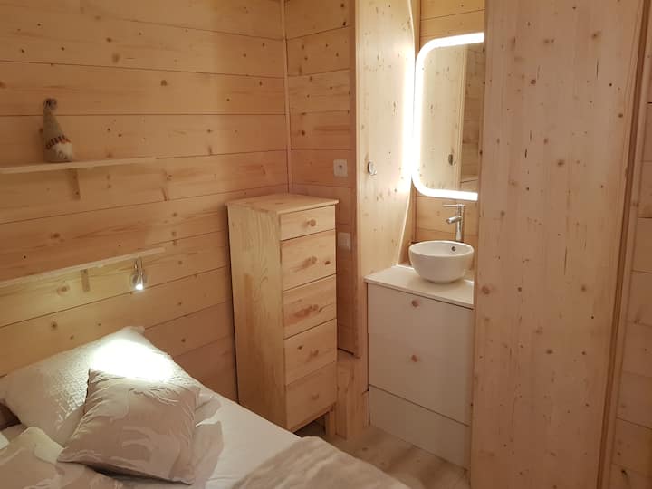 Dhomë gjumi 1