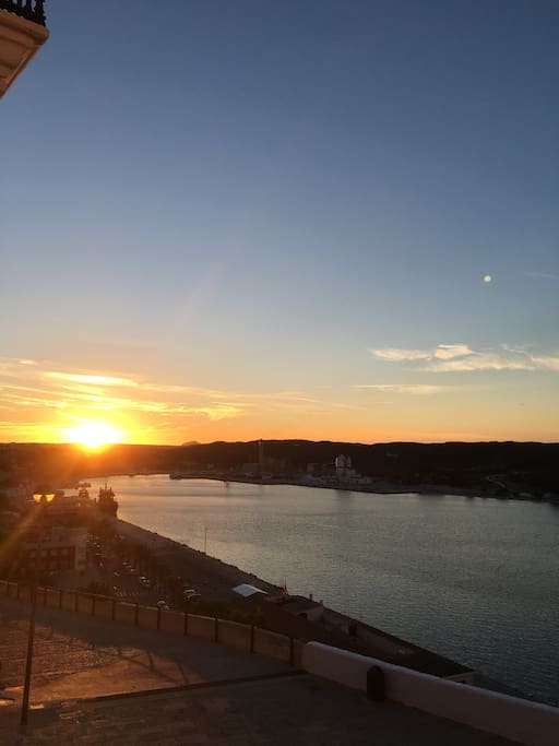 Atardecer desde el balcón