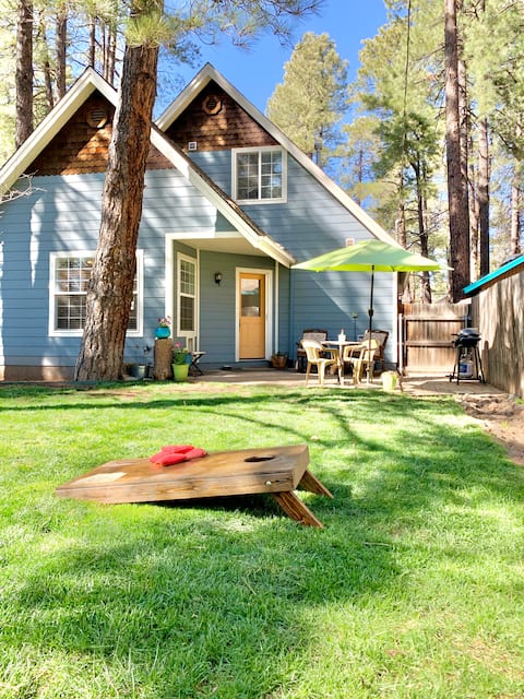 The Comforts' Inn: Mountain Escape