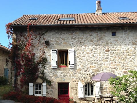 Warm cottage + pool - 4 people