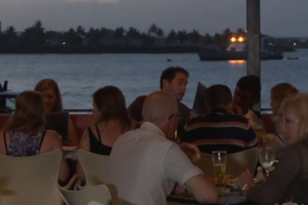 Paddle's Restaurant in Apia