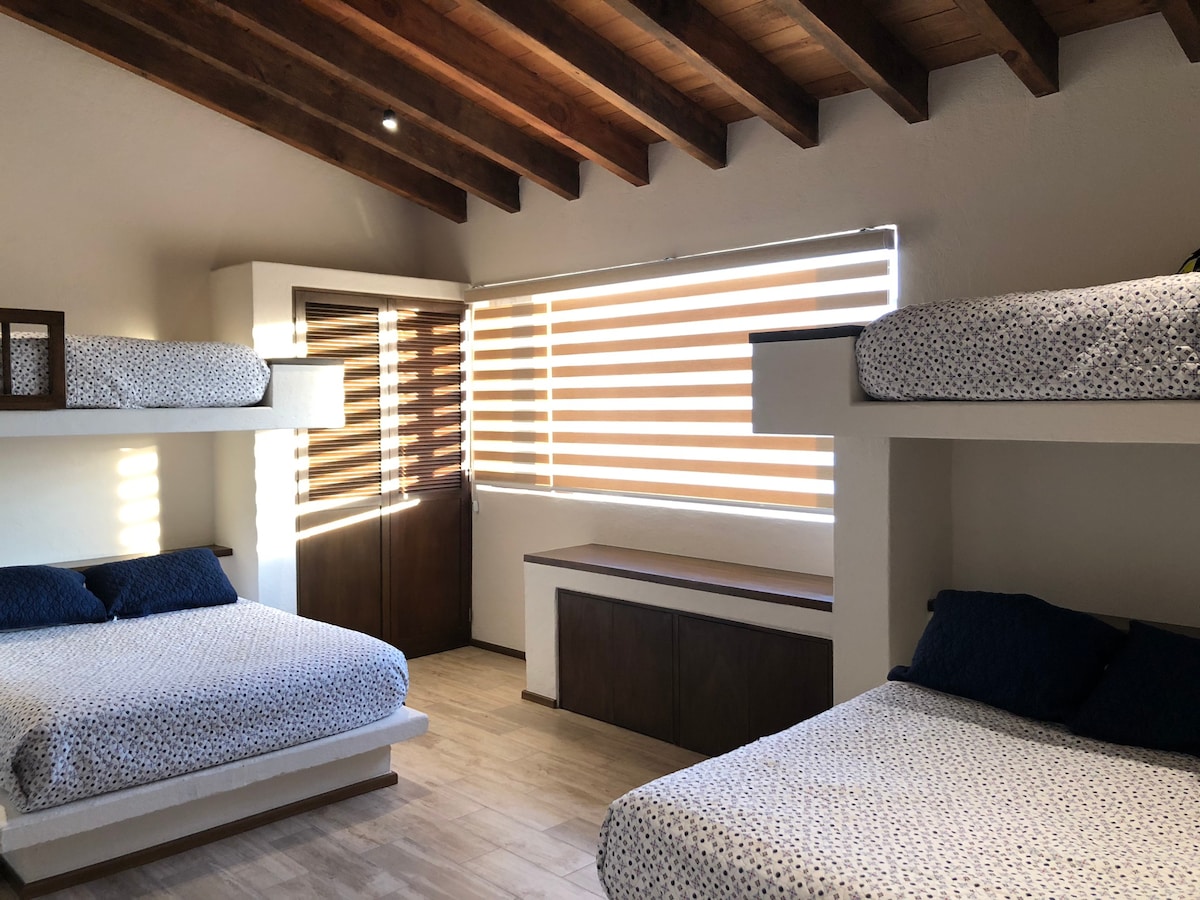 غرفة النوم 2