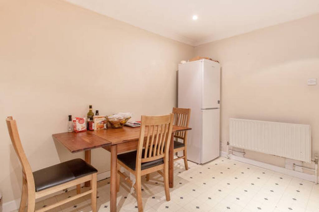 Clean kitchen