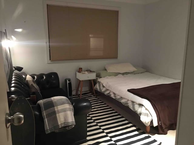 Double room in the heart of Bellevue Hill