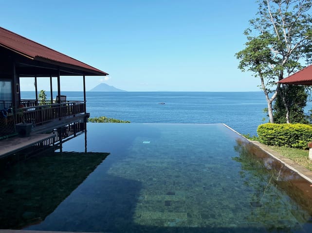 Villa on the beach, Manado, Bunaken