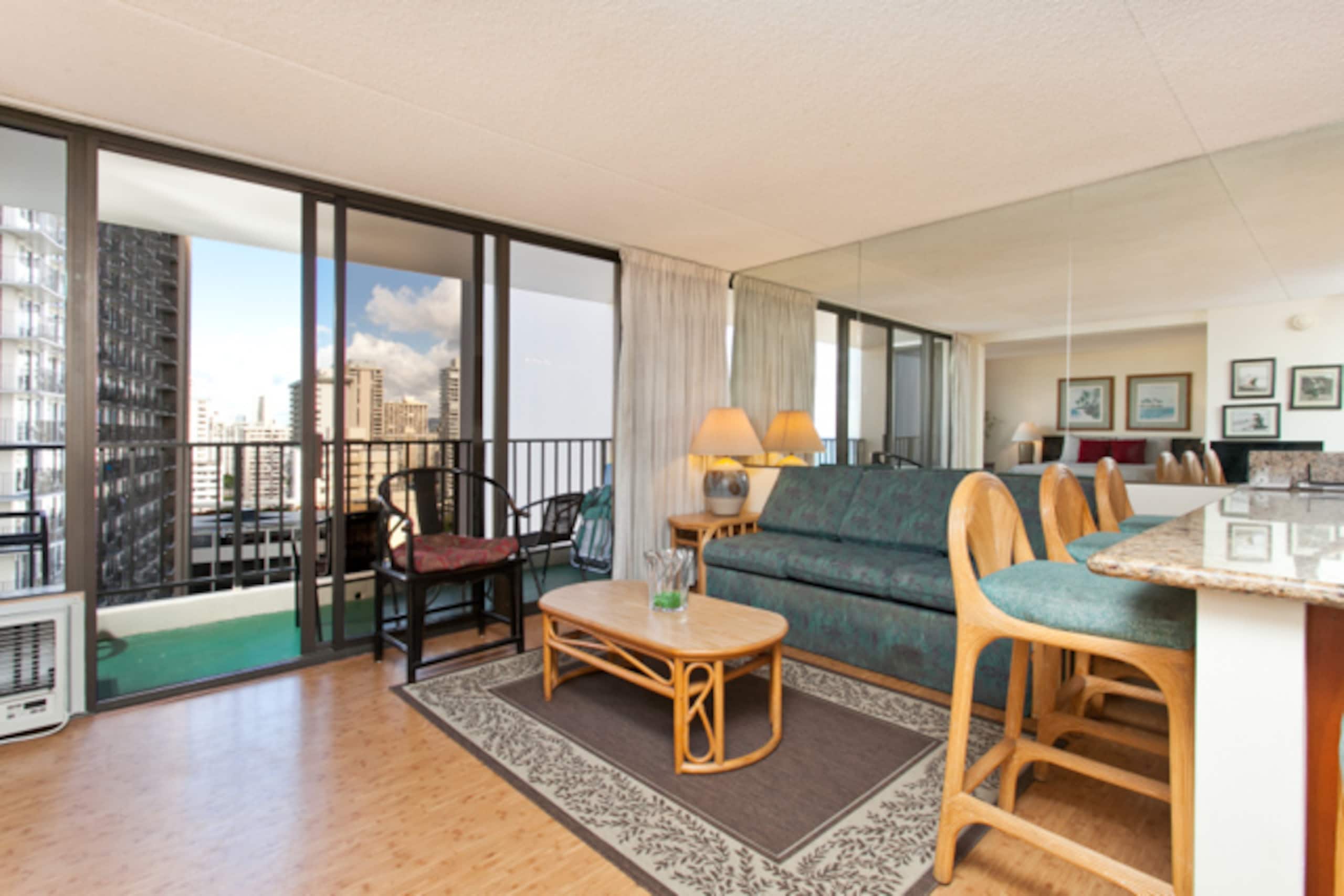 Condo in Honolulu · ★4.55 · 1 bedroom · 2 beds · 1 bath - Image 1