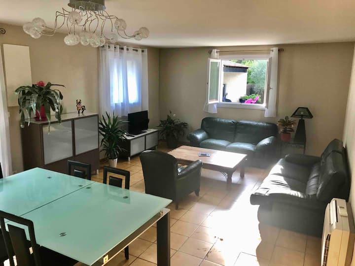 Belle Villa Provençale Avec Piscine à Brignoles - ibis budget Brignoles Provence
