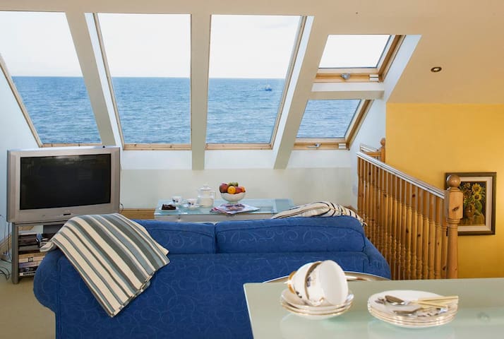 Sunset Crag - Beautiful Apartment