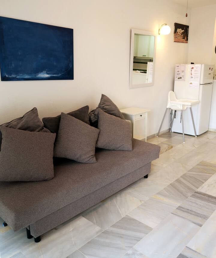 Steps From The Beach, W/ Wifi, Pool & Ac - Torrox