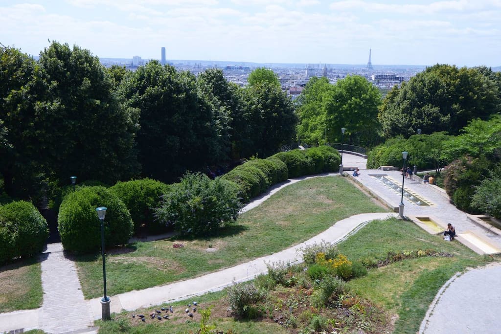 Parc de Belleville juste au bout de la rue