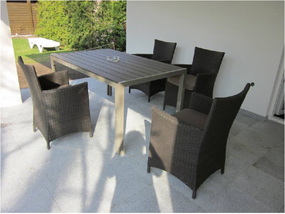 Terrasse überdacht