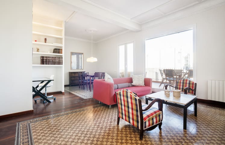 Big beautiful apartment in Gracia 4 rooms