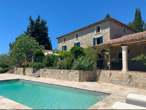 C18th Bastide, Cote d'Azur. Sleeps 12-14