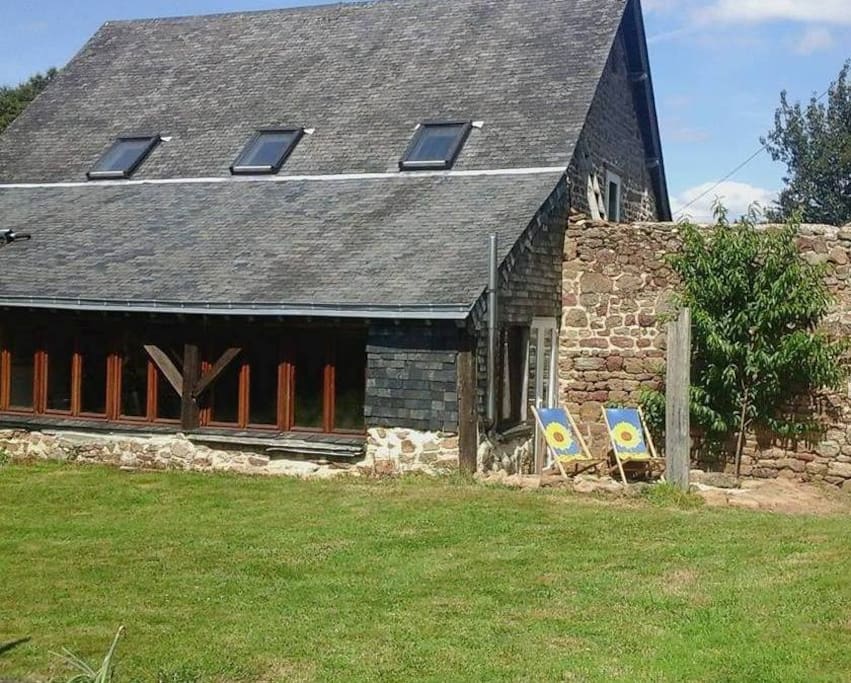 Fresnay Grange south facing rear. Salon Patio & lawns