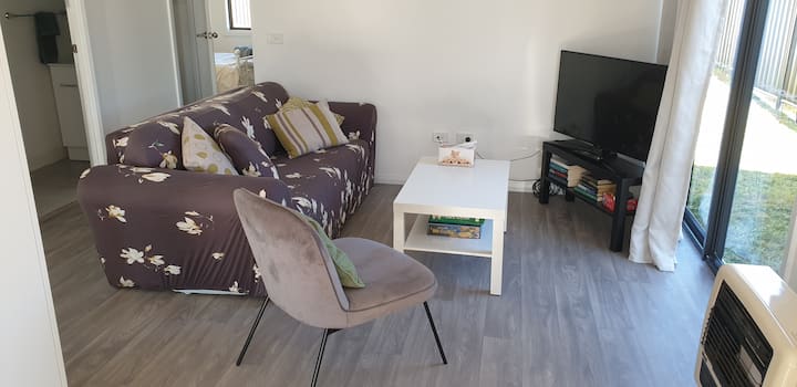 Cozy Comfortable 3 Bed Villa With Ample Parking. - Clarence