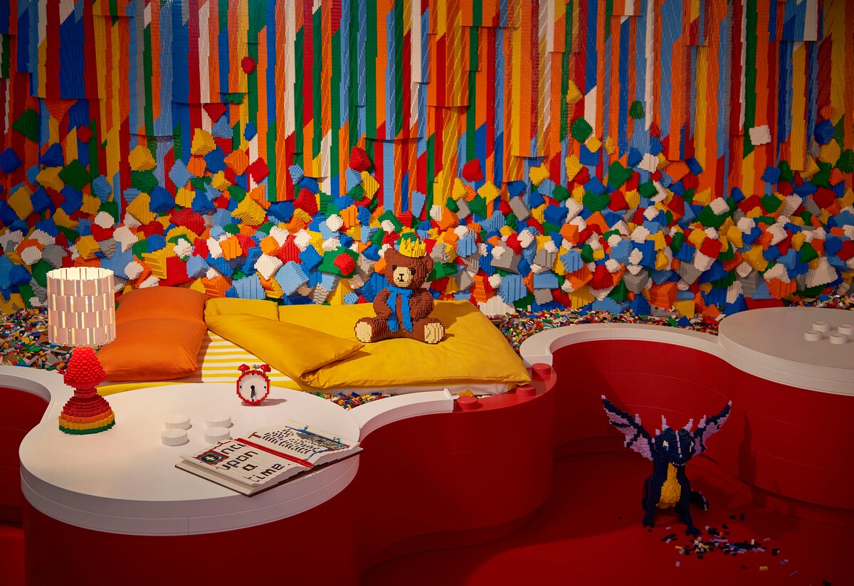 Airbnb lego Outlet