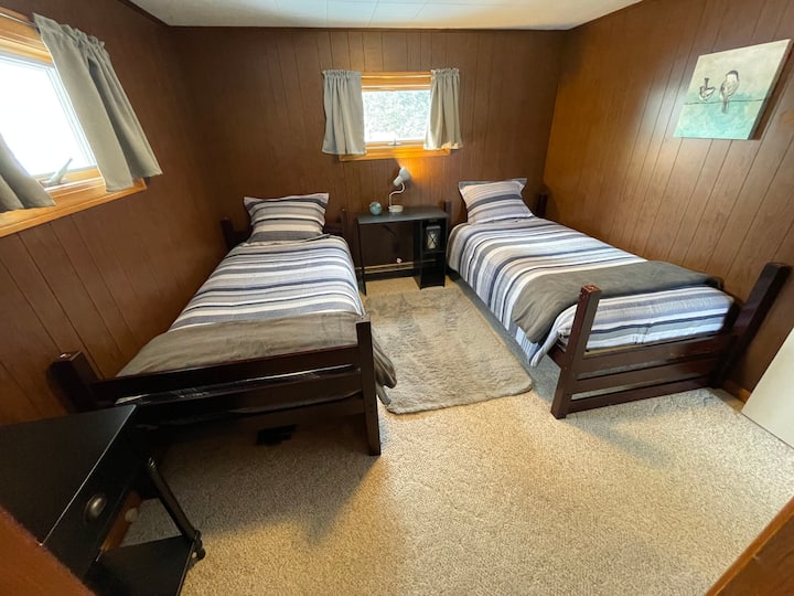 საძინებელი 4