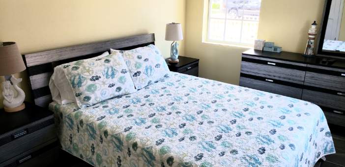 Спалня за гости с двойно легло