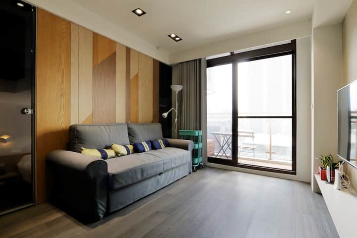 地鉄2分 無醛閣樓陽台屋 光纖網速 Sunny Balcony Loft House 不接待居家檢疫 Lofts For Rent In Wanhua District Taipei Taiwan