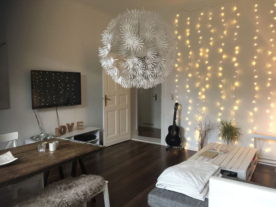 Wohnzimmer mit TV