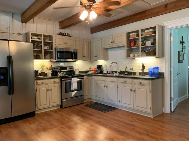 Airbnb Slidell Vacation Rentals Places To Stay Louisiana