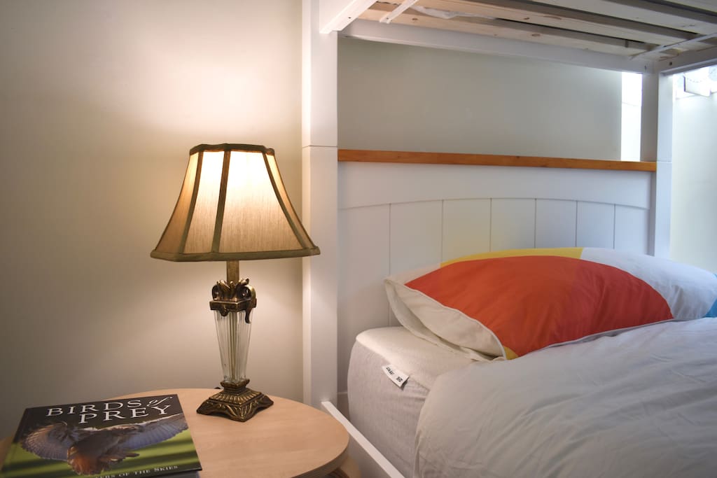 2nd bedroom with brand new bunkbeds