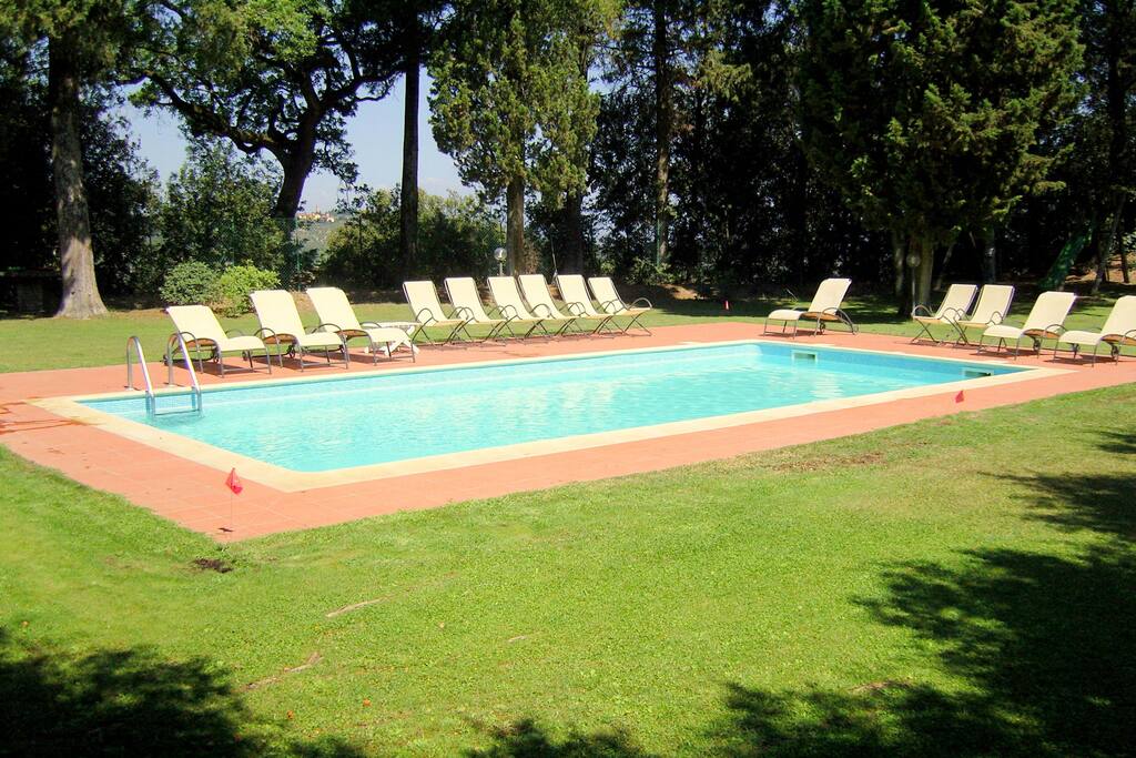 Holiday Home Swimming Pool