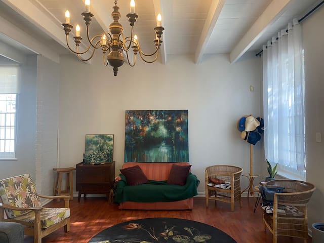 2 Double Bedroom Home in Chelsea Village. gallery image 3