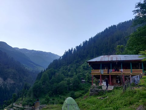 Camp Himalayan - Farm Stay - Malana Village