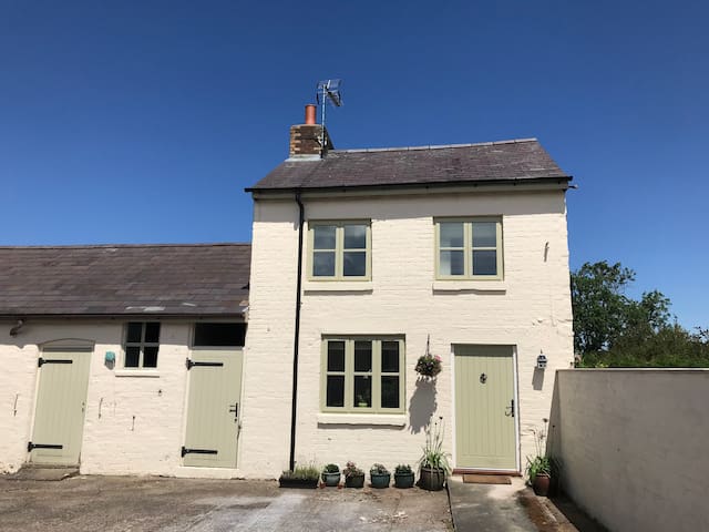 A quaint cottage, at Aston Hill Farm, Ewloe