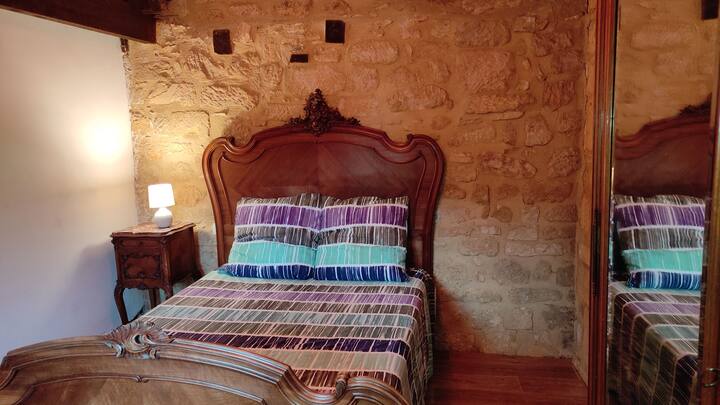 غرفة النوم 2