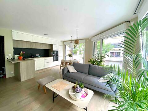 3 rooms by the Canal
2 bedrooms