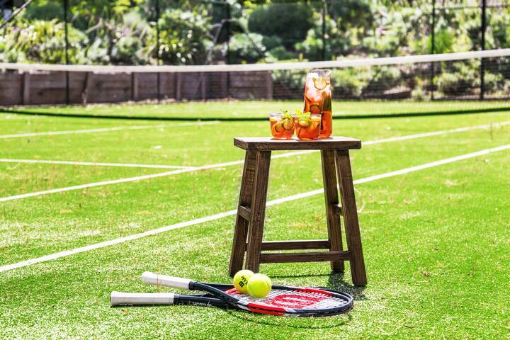 Stunning Red Hill Property 15 Acres, Sleeps 8-10 gallery image 5