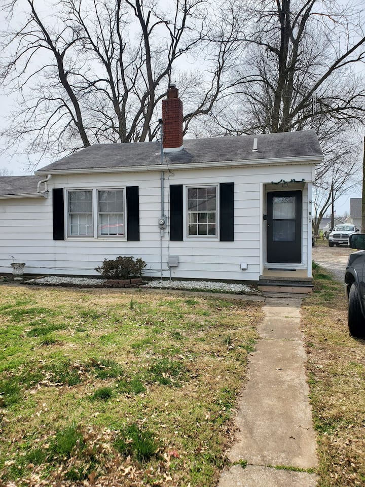 Sparta Vacation Rentals & Homes Illinois, United States Airbnb