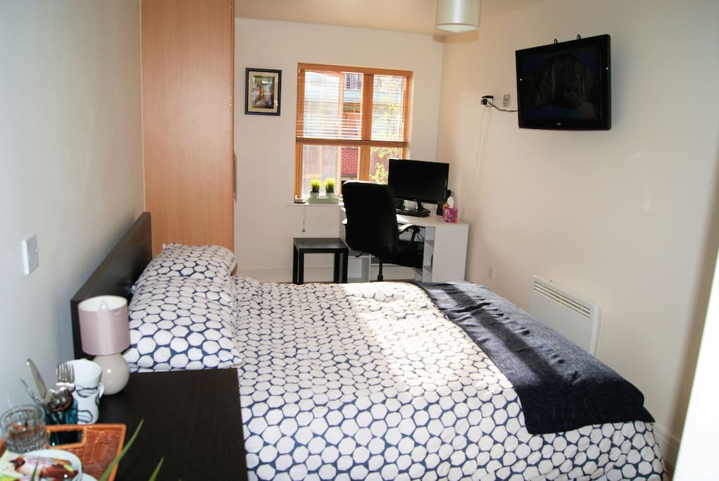 Room with tv