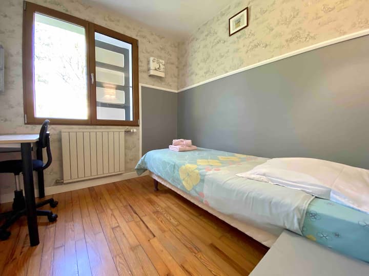 Стая „Лангин“ с единично легло.