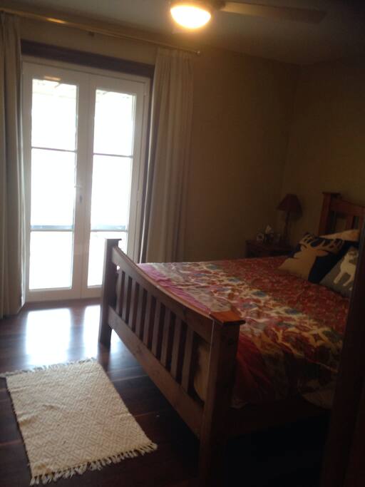 Queen size bed