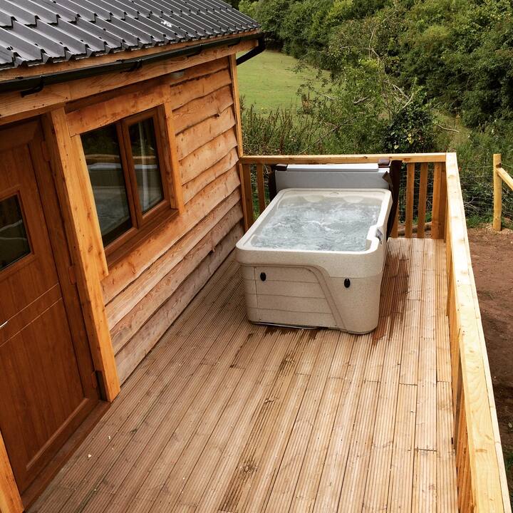 Arraslea (3) Two Person Cabin with private Hot Tub ...