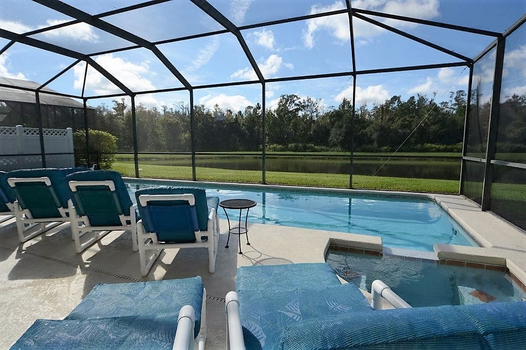 Pool, Water, Chair, Furniture, Jacuzzi