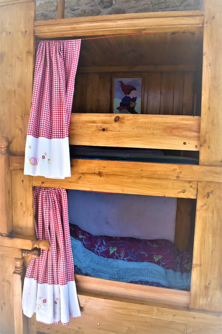 Kreveti na kat za malu djecu (1 m 20 dužina)