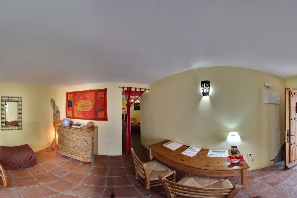 Hall 360º