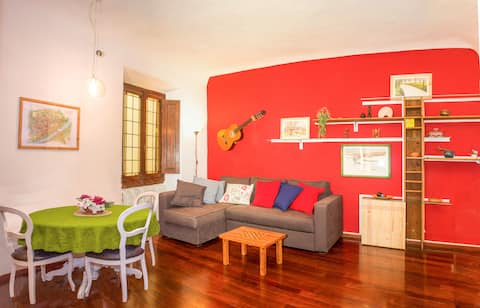 Top Airbnb: Old Convent in De Neri street a Firenze