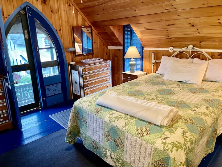 2. spavaća soba - bračni krevet (širine 150-179 cm).