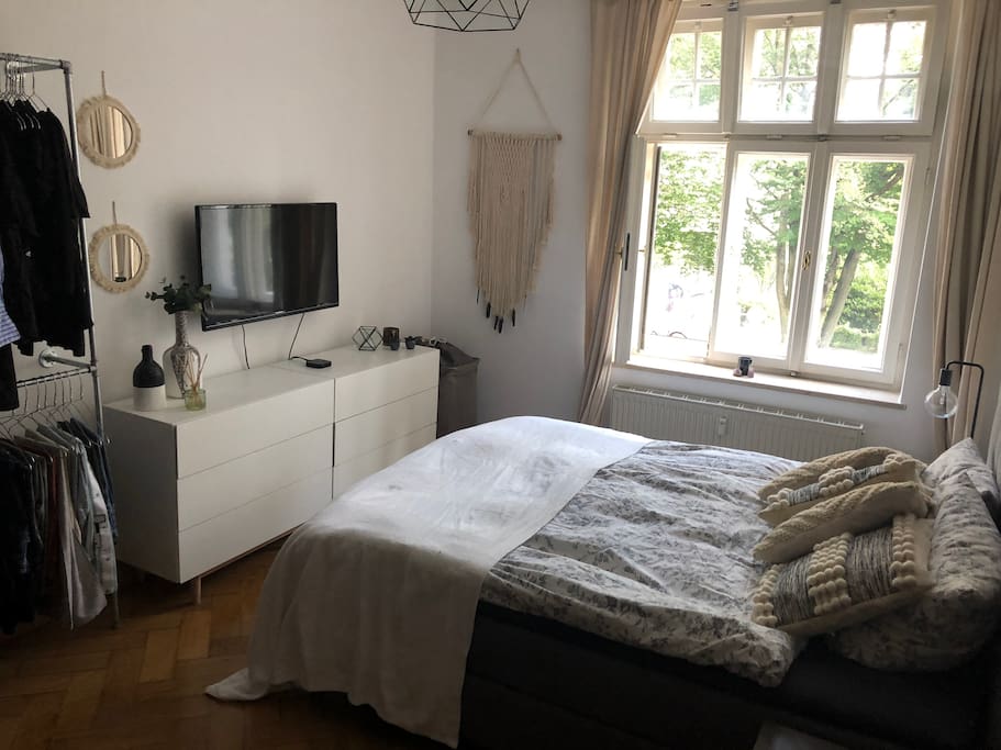 Cozy bedroom