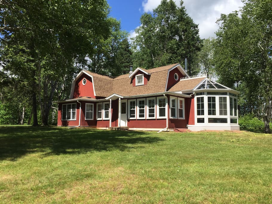 Rona Hill Garden Home