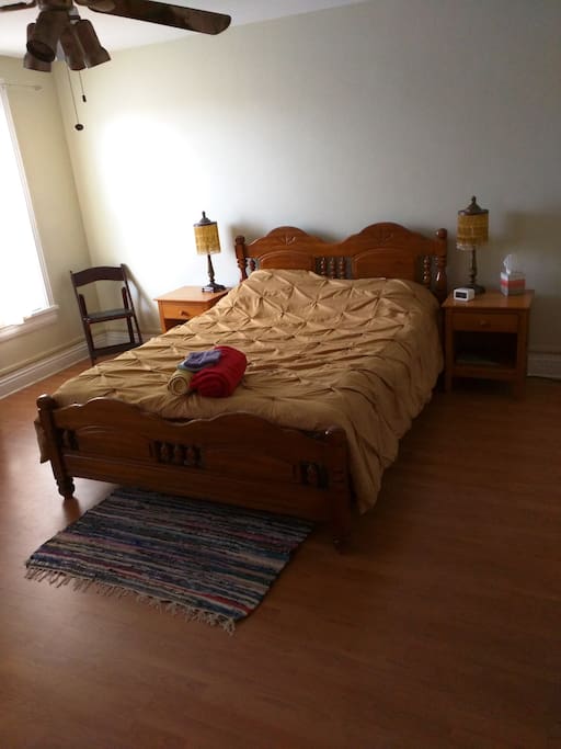 3rd floor - Master bedroom with en suite bathroom.