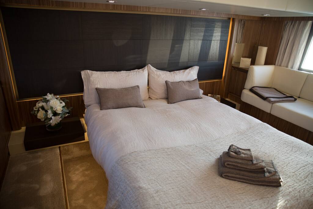 Master-Cabin