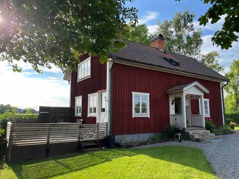 Långbyn Farm House -  only 13km from Örebro